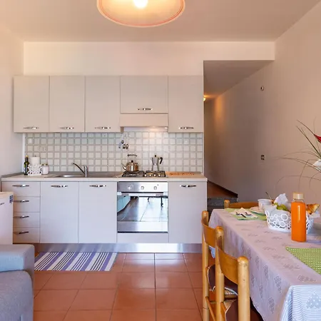 Apartment Niki-2 By Interhome Domaso